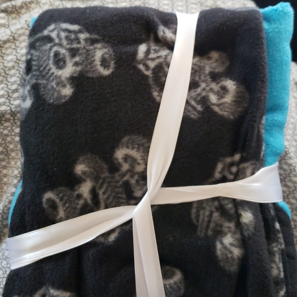 Truck PJ'S🧸 - Picture 2 of 4